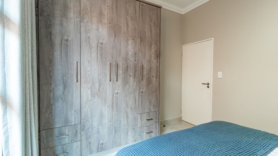 3 Bedroom Property for Sale in Silver Lakes Gauteng