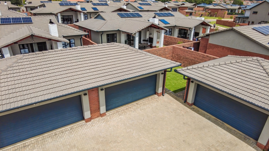 3 Bedroom Property for Sale in Six Fountains Residential Estate Gauteng