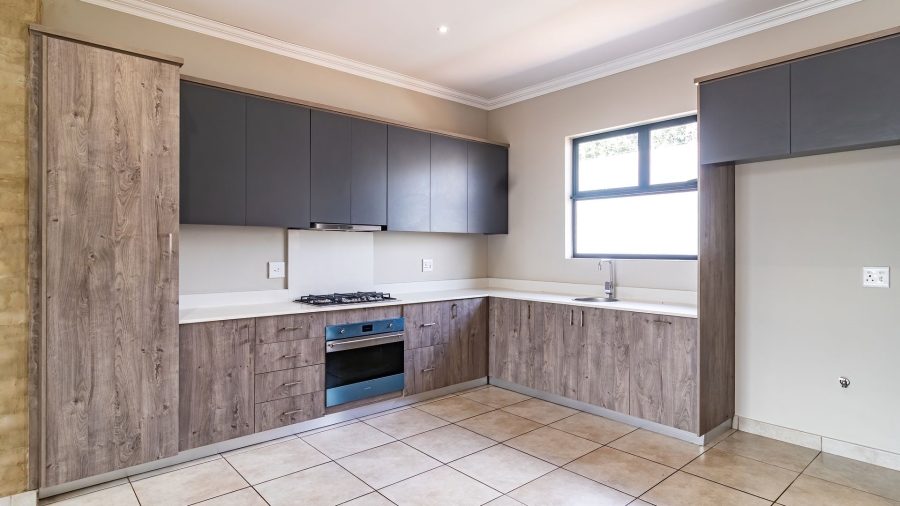 3 Bedroom Property for Sale in Six Fountains Residential Estate Gauteng