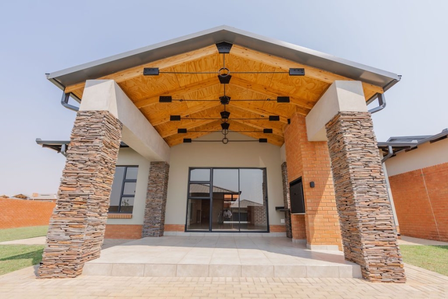 3 Bedroom Property for Sale in Six Fountains Residential Estate Gauteng