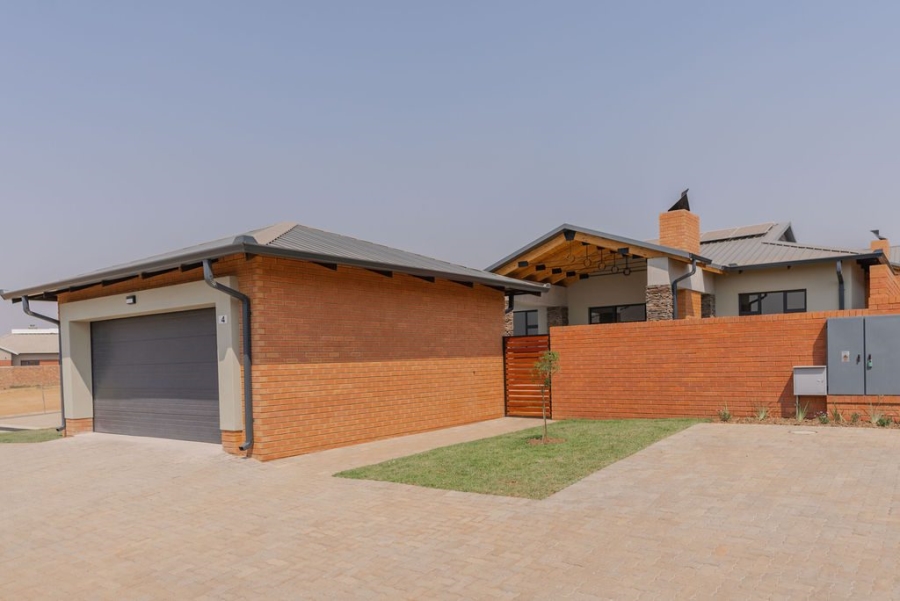 3 Bedroom Property for Sale in Six Fountains Residential Estate Gauteng
