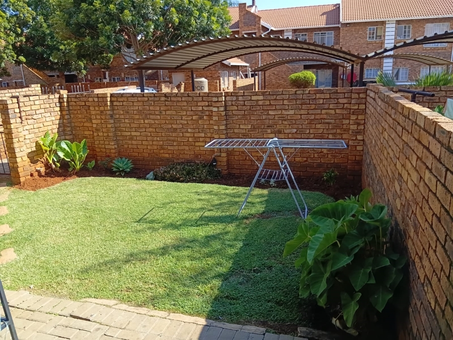 2 Bedroom Property for Sale in Clarina Gauteng