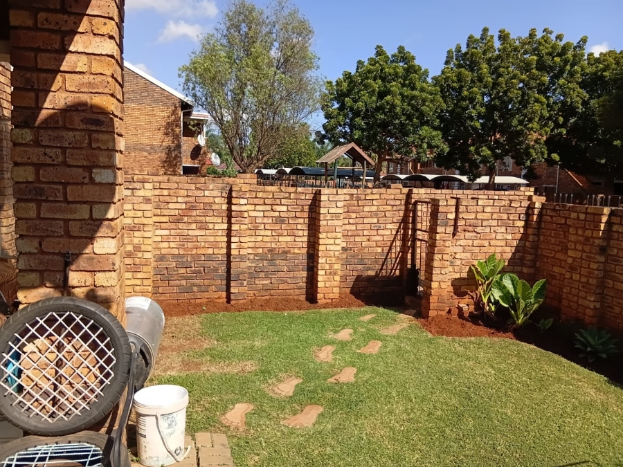 2 Bedroom Property for Sale in Clarina Gauteng