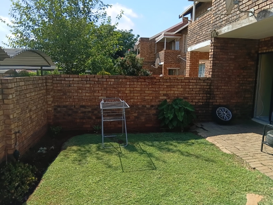 2 Bedroom Property for Sale in Clarina Gauteng