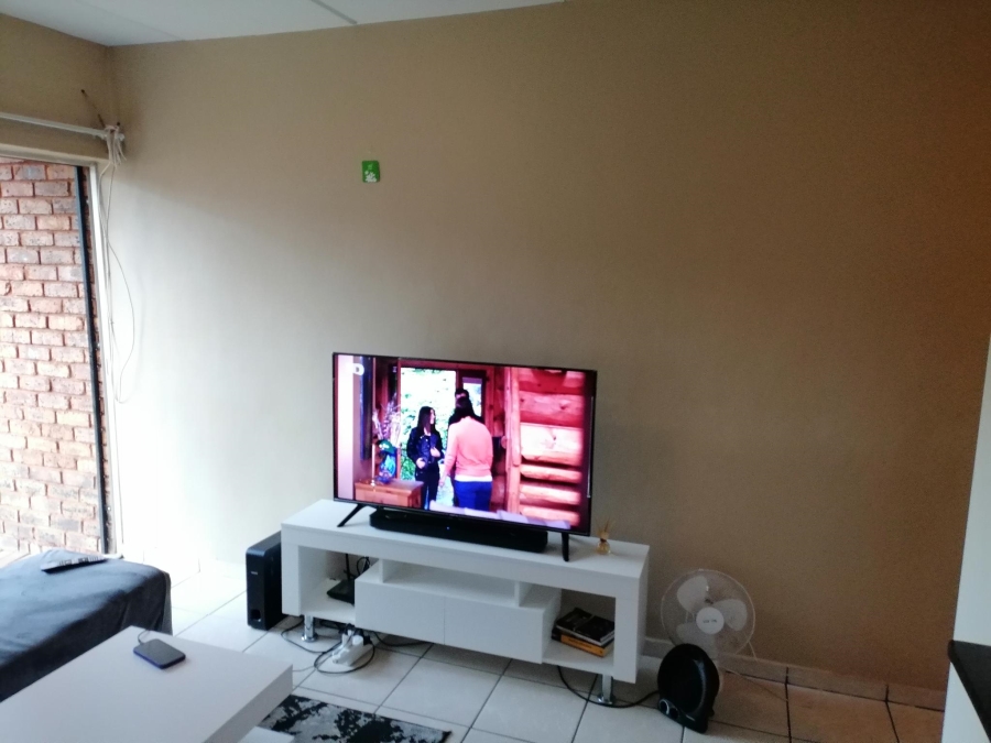 2 Bedroom Property for Sale in Clarina Gauteng