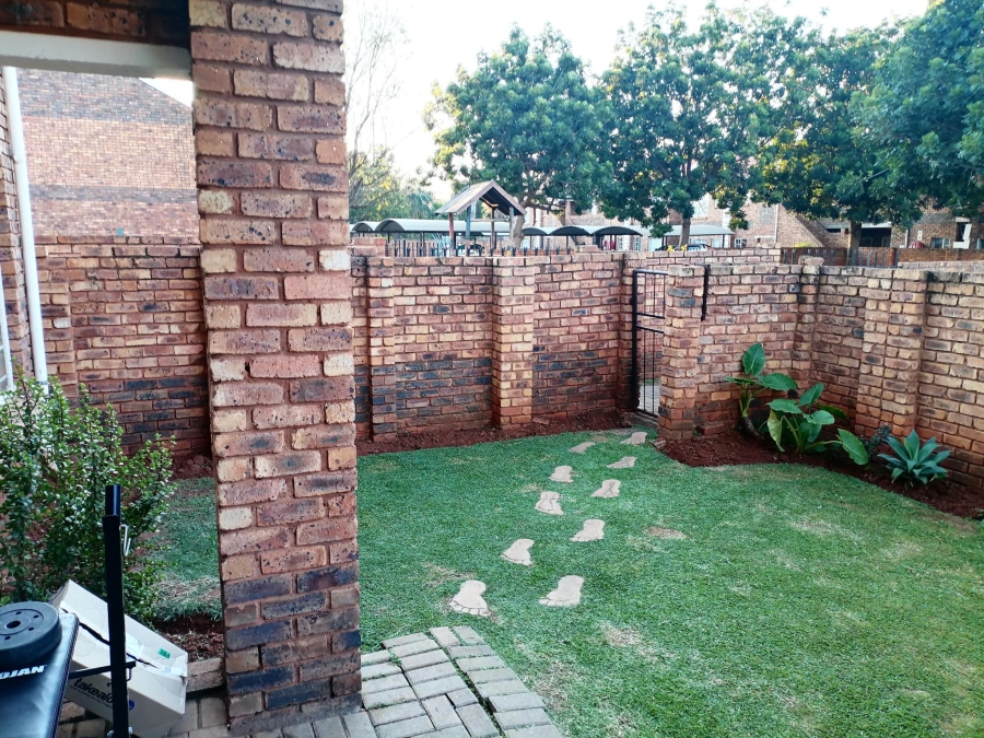 2 Bedroom Property for Sale in Clarina Gauteng