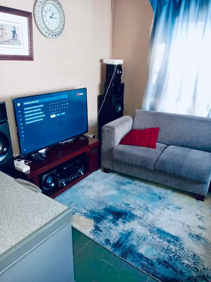 8 Bedroom Property for Sale in Birch Acres Gauteng