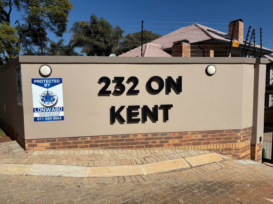 To Let 1 Bedroom Property for Rent in Ferndale Gauteng