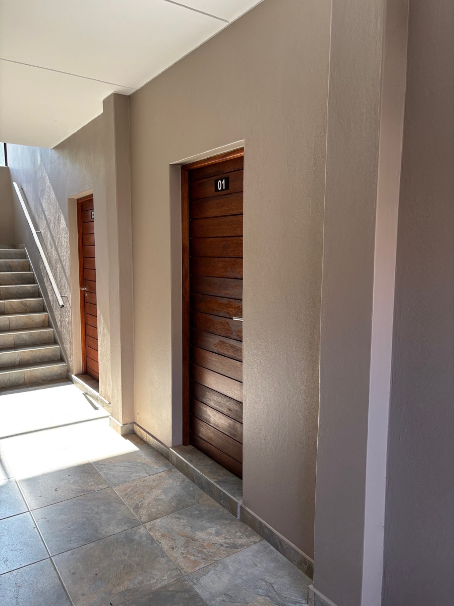 To Let 1 Bedroom Property for Rent in Ferndale Gauteng