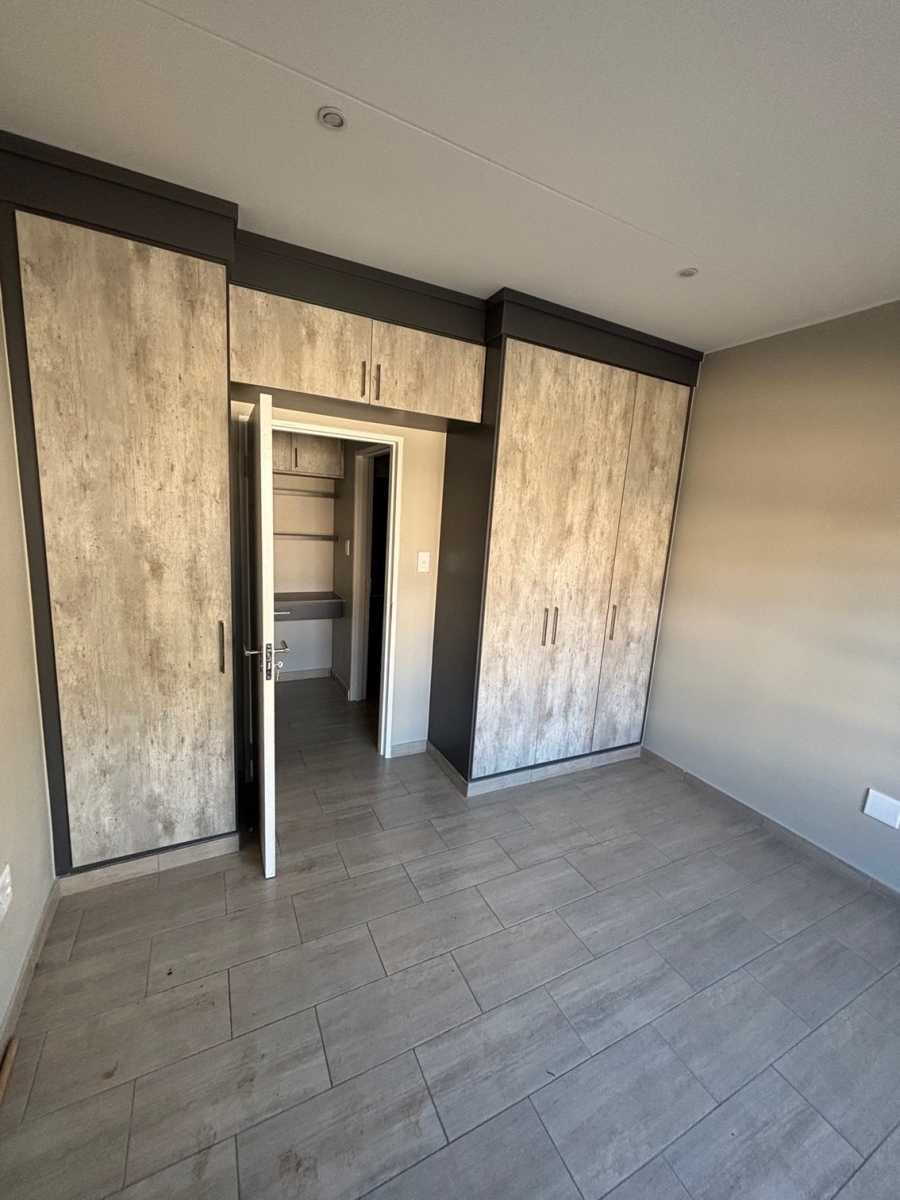 To Let 1 Bedroom Property for Rent in Ferndale Gauteng