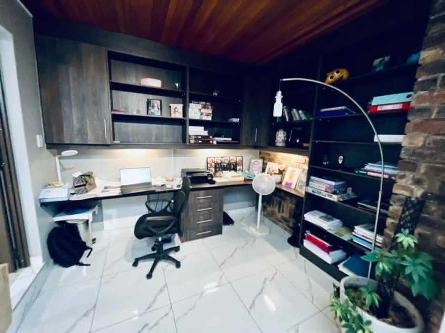 3 Bedroom Property for Sale in Kempton Park Ah Gauteng