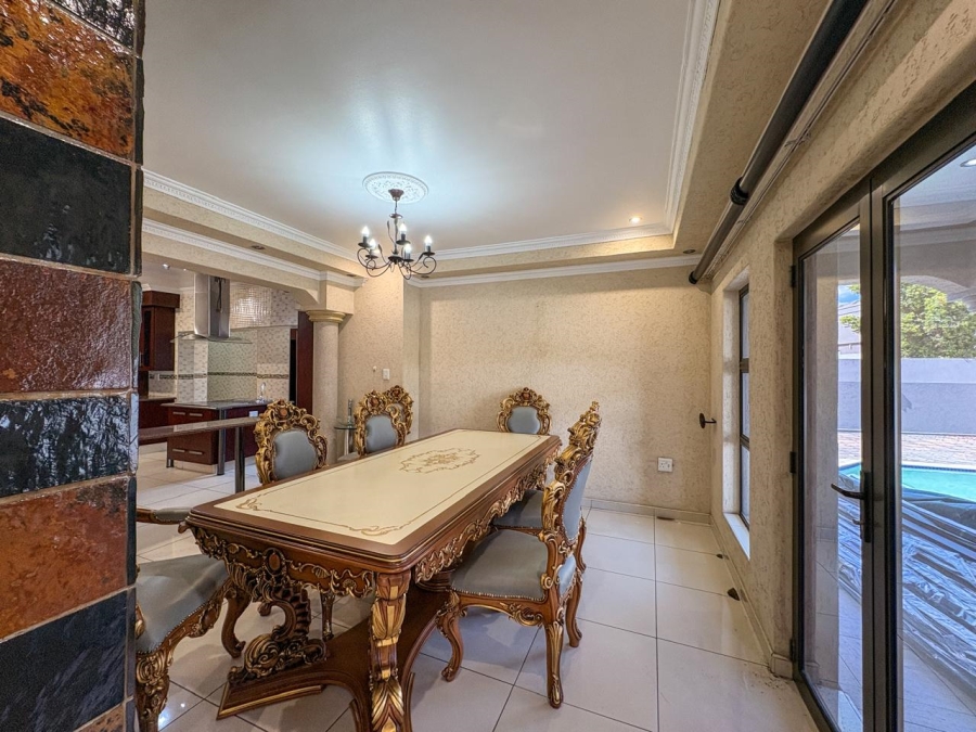 5 Bedroom Property for Sale in Helderwyk Gauteng