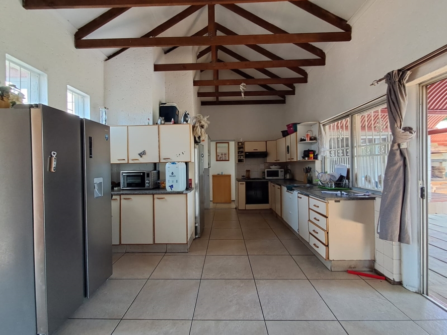 3 Bedroom Property for Sale in Birchleigh North Gauteng
