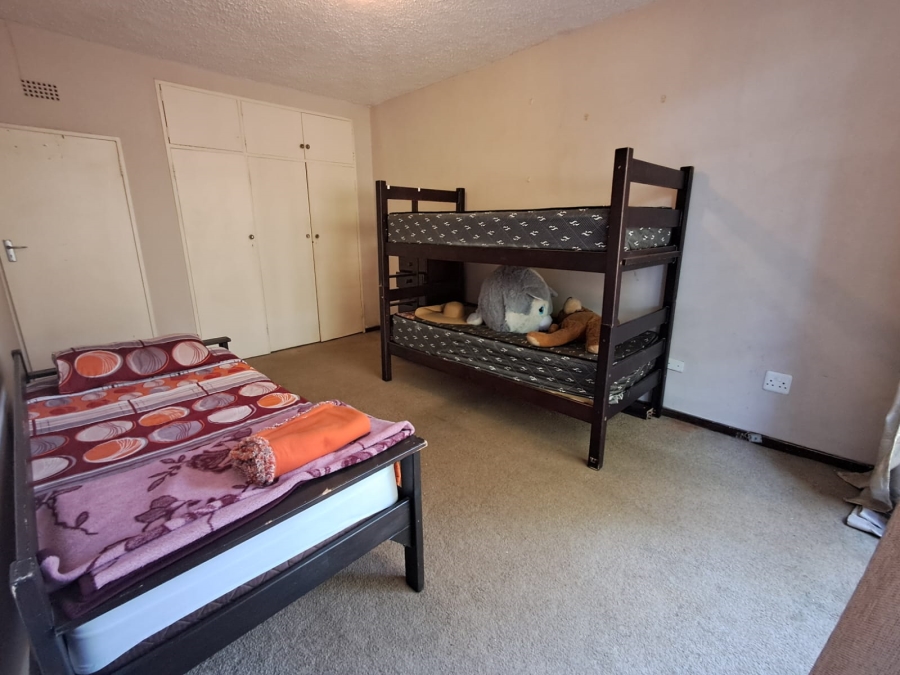 2 Bedroom Property for Sale in Edleen Gauteng