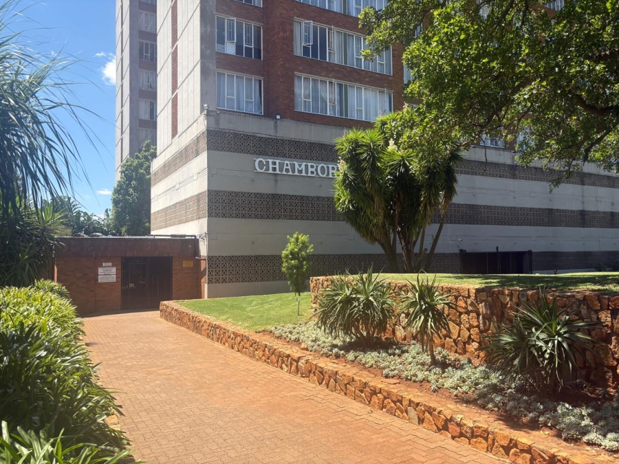1 Bedroom Property for Sale in La Montagne Gauteng