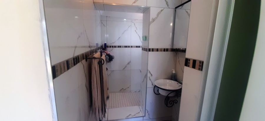 3 Bedroom Property for Sale in Birchleigh Gauteng