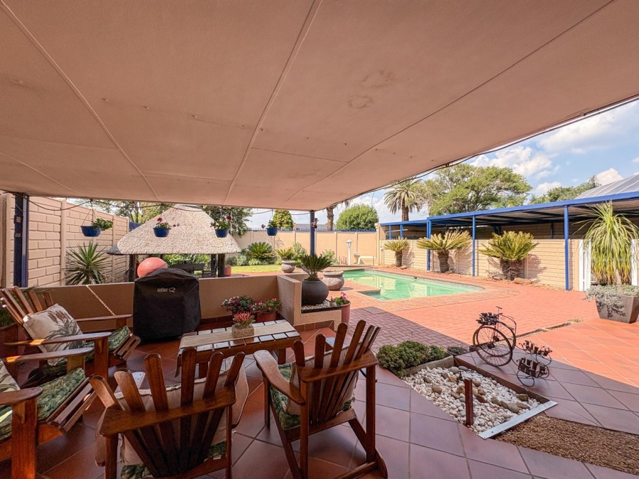 3 Bedroom Property for Sale in Brenthurst Gauteng