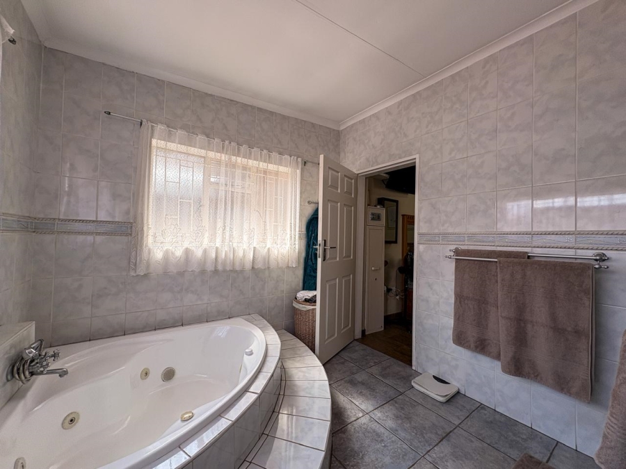 3 Bedroom Property for Sale in Brenthurst Gauteng