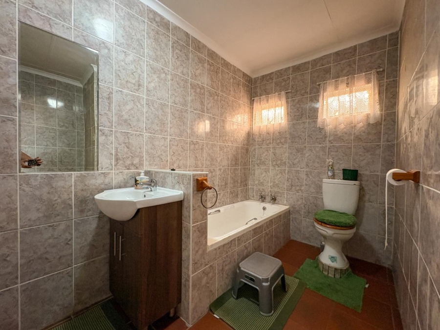 3 Bedroom Property for Sale in Brenthurst Gauteng