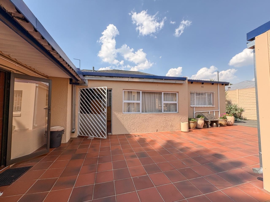 3 Bedroom Property for Sale in Brenthurst Gauteng