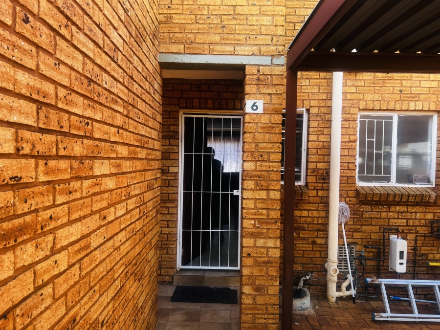 3 Bedroom Property for Sale in Pretoria North Gauteng