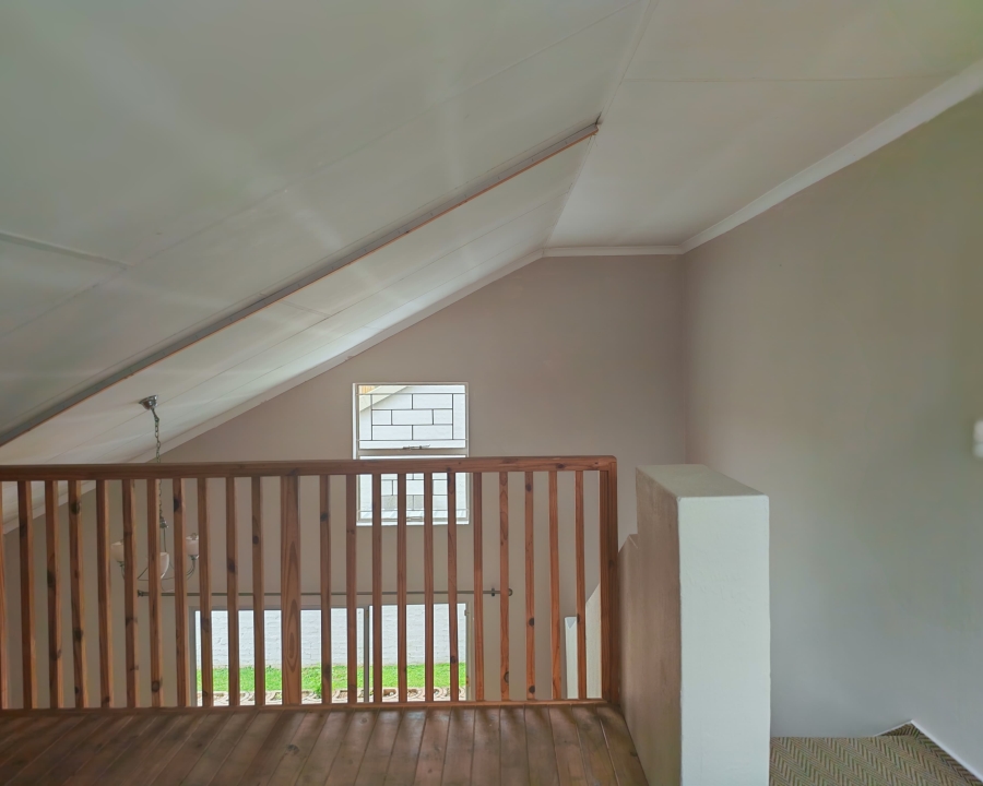 To Let 3 Bedroom Property for Rent in Heuwelsig Estate Gauteng