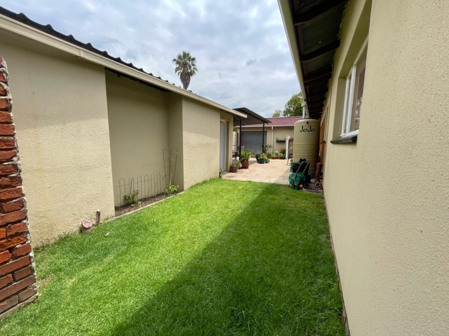 3 Bedroom Property for Sale in Van Dyk Park Gauteng