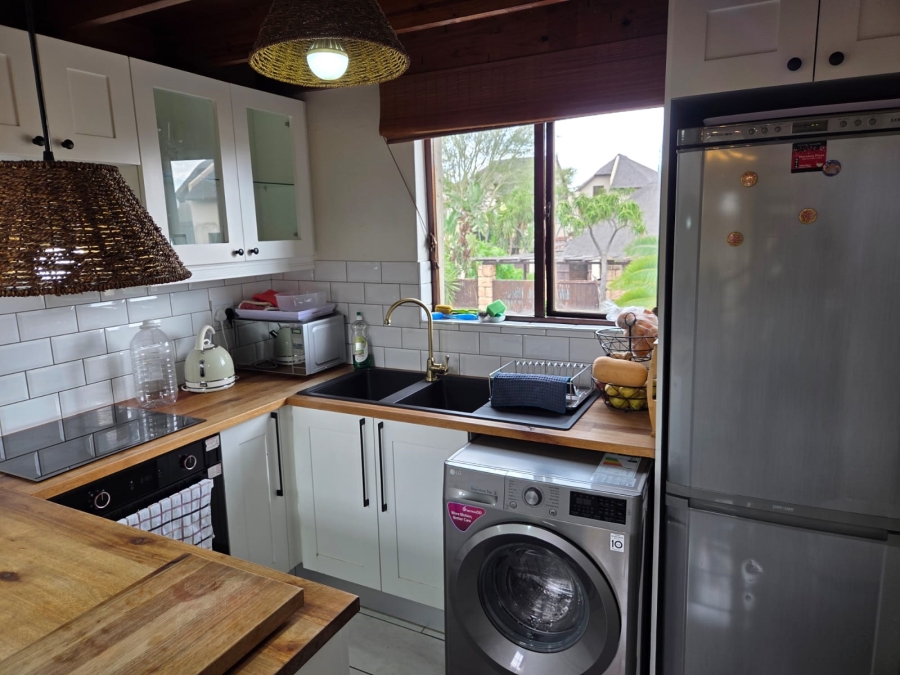 2 Bedroom Property for Sale in Sunninghill Gauteng