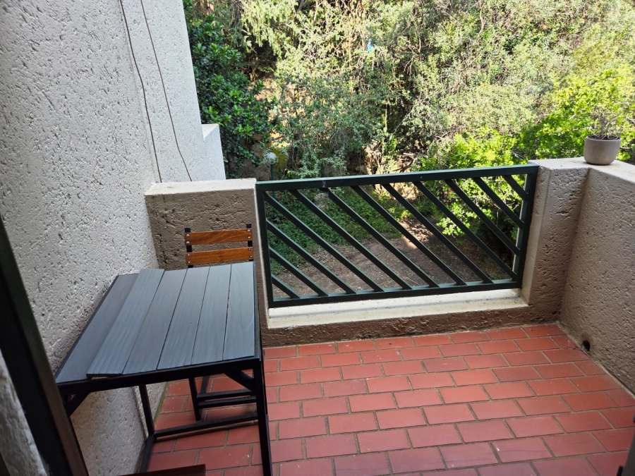 1 Bedroom Property for Sale in Bryanston Gauteng