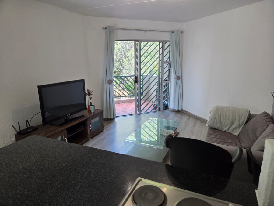 1 Bedroom Property for Sale in Bryanston Gauteng