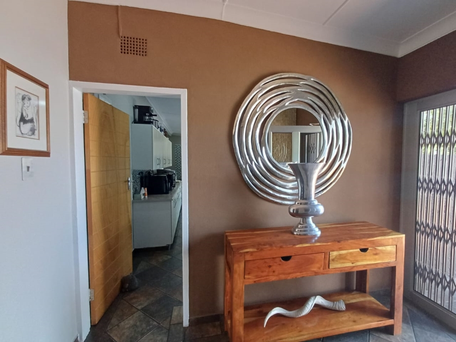 3 Bedroom Property for Sale in Vanderbijlpark SW 5 Gauteng