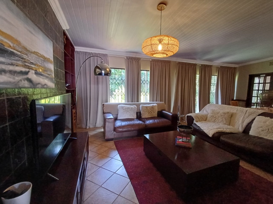 3 Bedroom Property for Sale in Vanderbijlpark SW 5 Gauteng