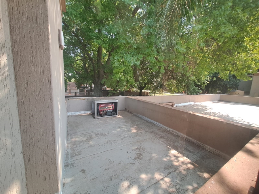 4 Bedroom Property for Sale in Three Rivers Gauteng