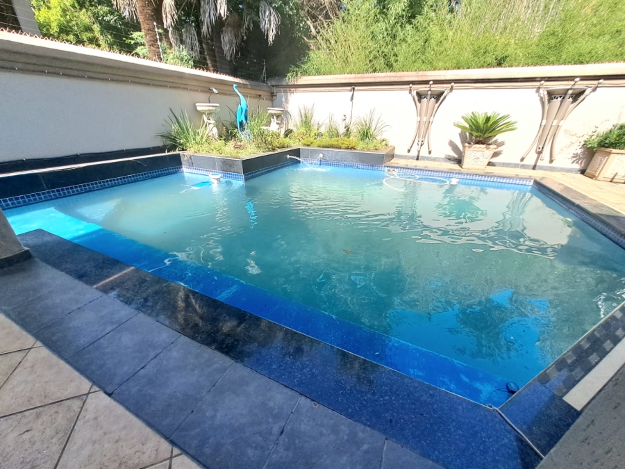 4 Bedroom Property for Sale in Three Rivers Gauteng