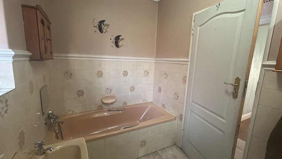 4 Bedroom Property for Sale in Dalpark Ext 1 Gauteng