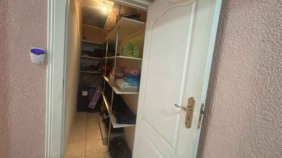 4 Bedroom Property for Sale in Dalpark Ext 1 Gauteng