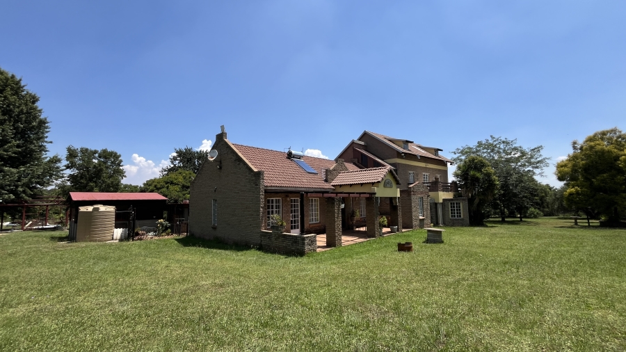 5 Bedroom Property for Sale in Benoni AH Gauteng