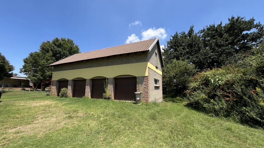 5 Bedroom Property for Sale in Benoni AH Gauteng