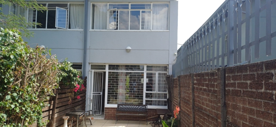 2 Bedroom Property for Sale in Darrenwood Gauteng