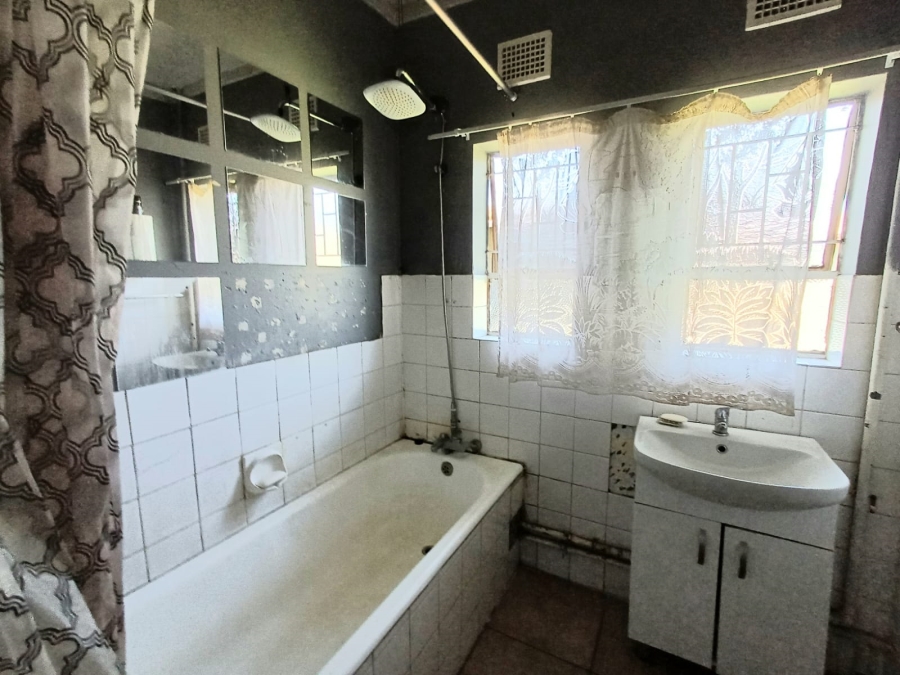 3 Bedroom Property for Sale in Vanderbijlpark SW 1 Gauteng