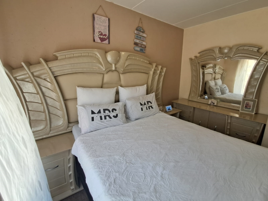 2 Bedroom Property for Sale in Comet Gauteng