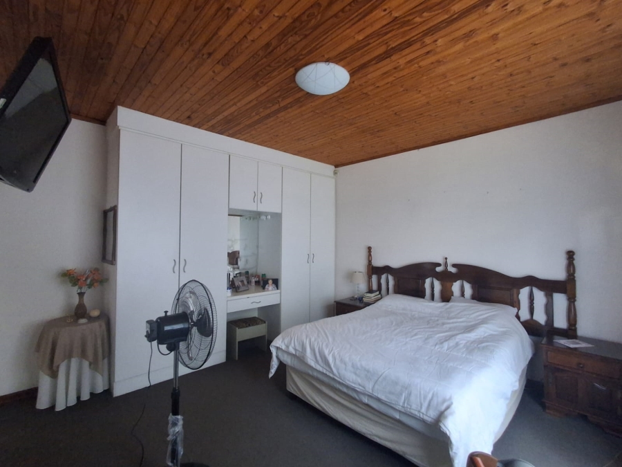 3 Bedroom Property for Sale in Falcon Ridge Gauteng