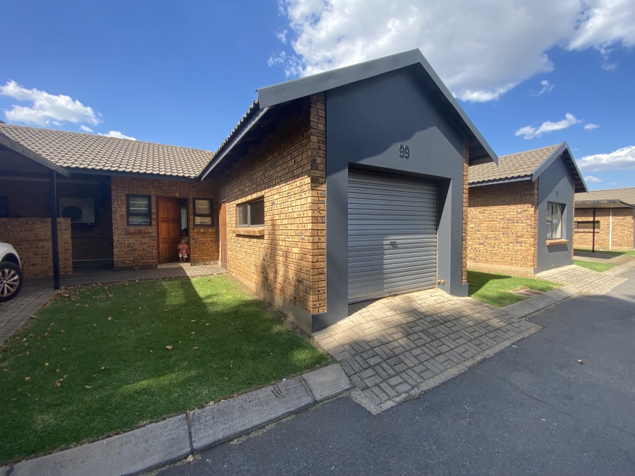 3 Bedroom Property for Sale in Comet Gauteng