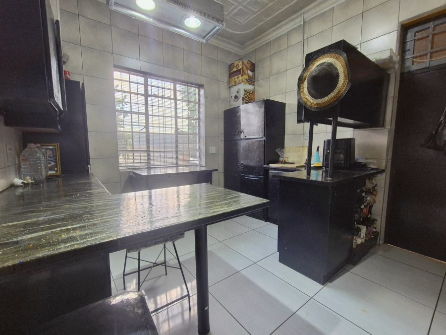 4 Bedroom Property for Sale in Brenthurst Gauteng