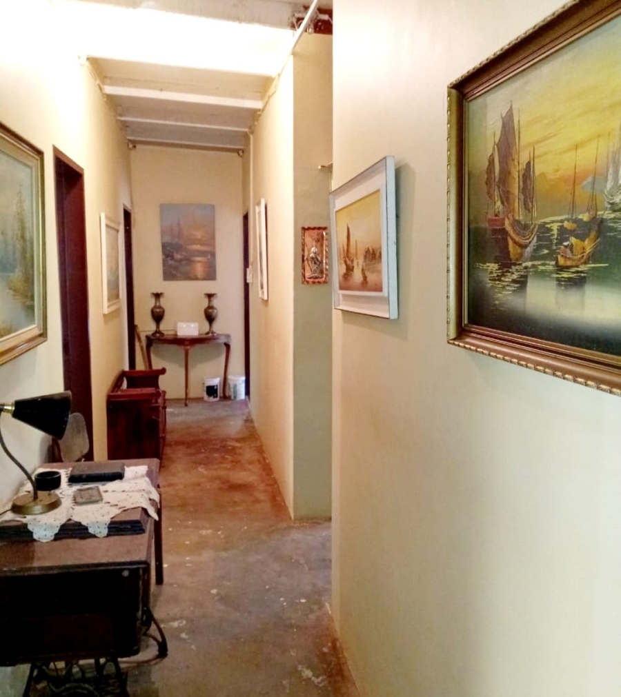 3 Bedroom Property for Sale in Uitzicht AH Gauteng