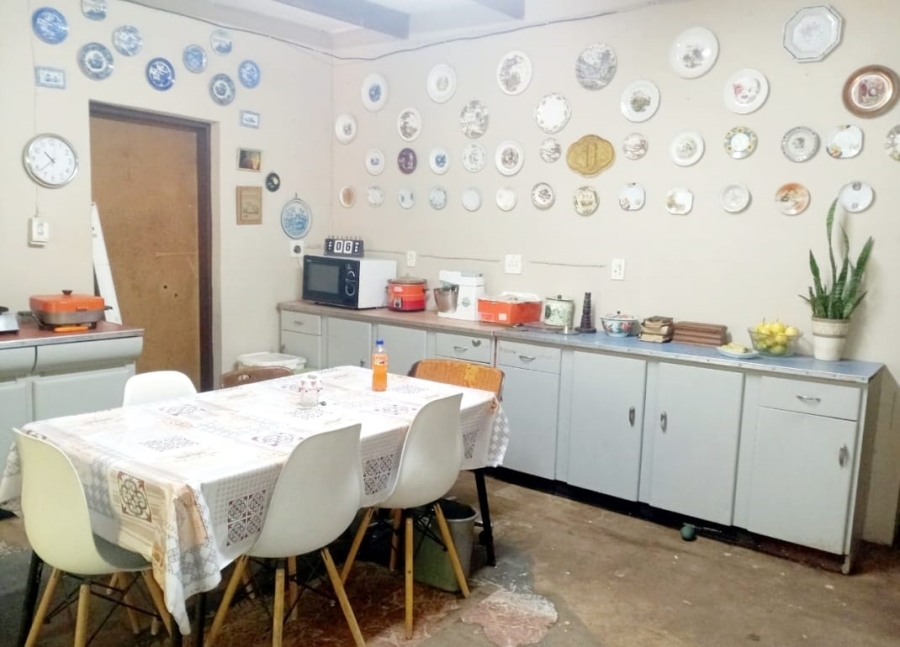 3 Bedroom Property for Sale in Uitzicht AH Gauteng