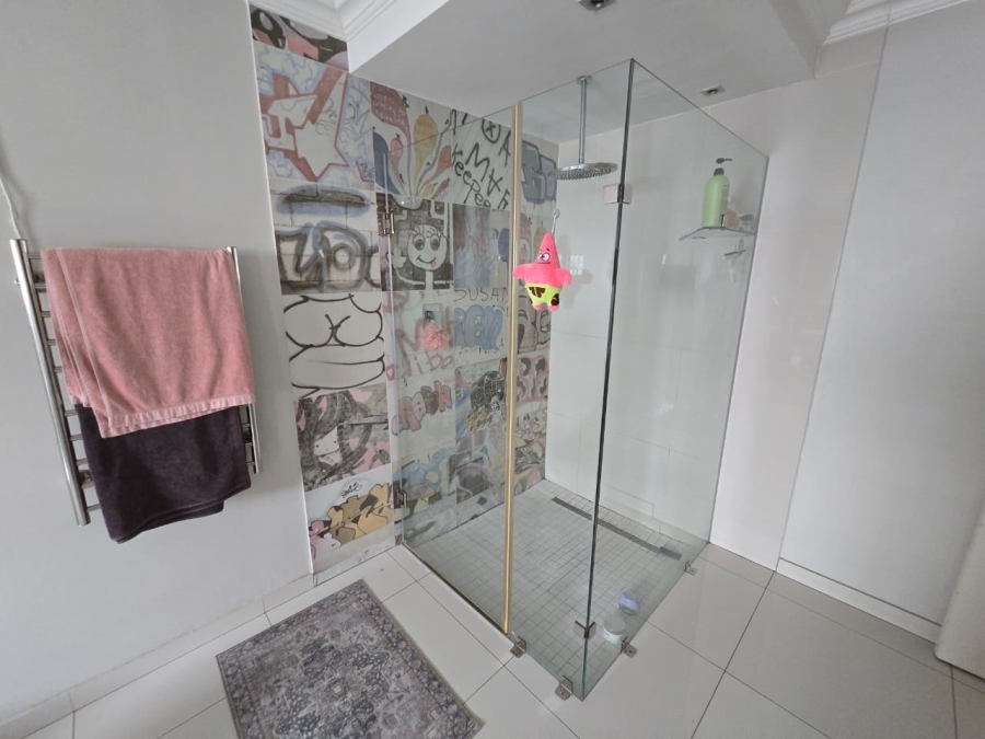 4 Bedroom Property for Sale in Petersfield Gauteng