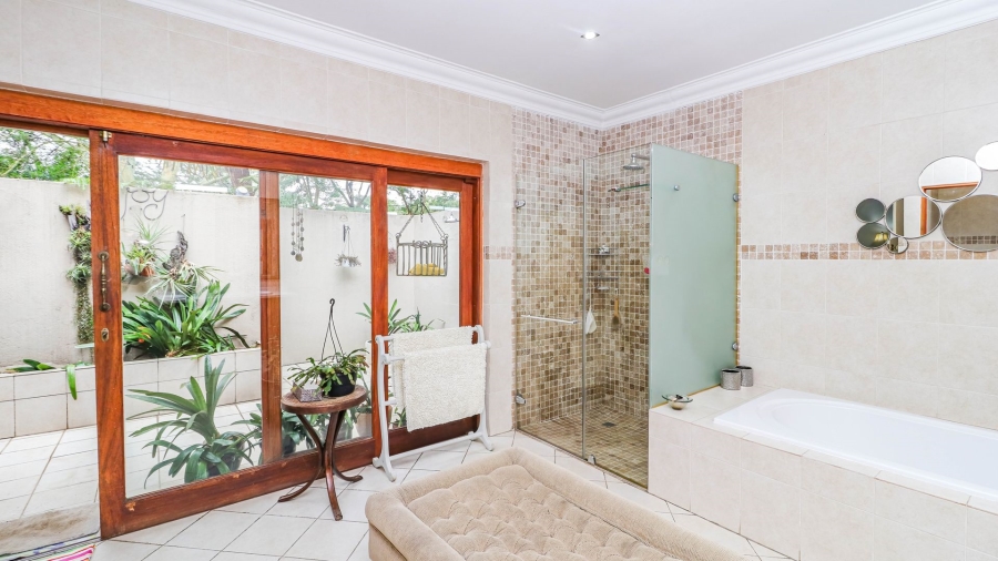 3 Bedroom Property for Sale in Bryanston Gauteng