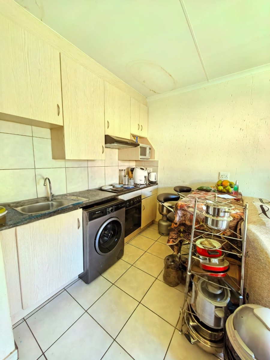 3 Bedroom Property for Sale in Bonanne Gauteng