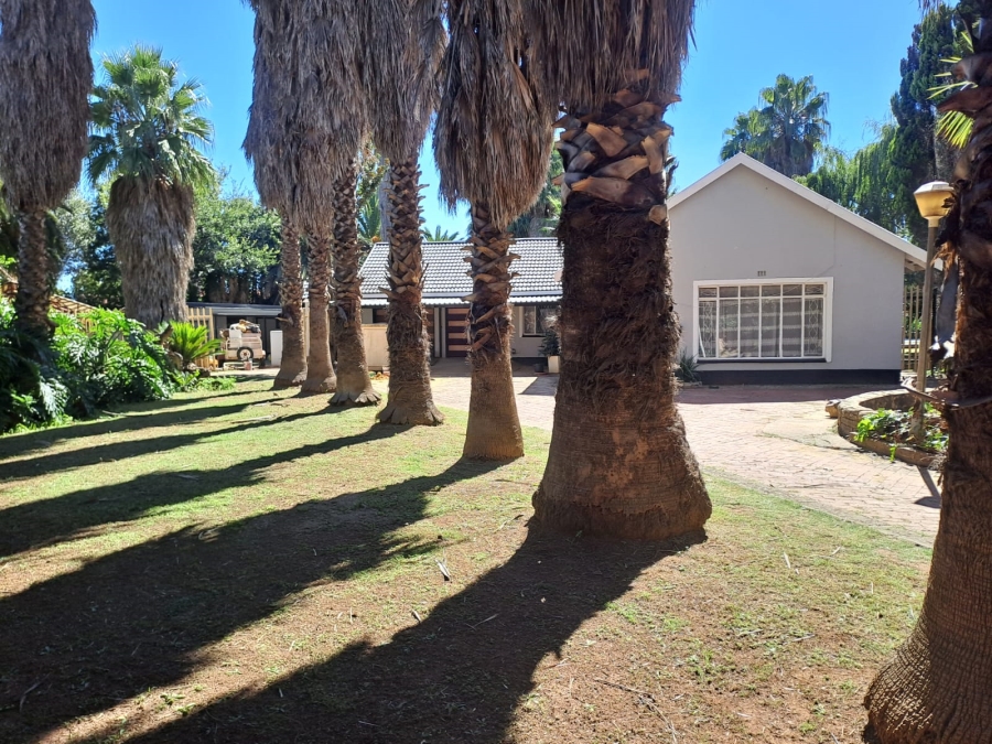 4 Bedroom Property for Sale in Sonland Park Gauteng